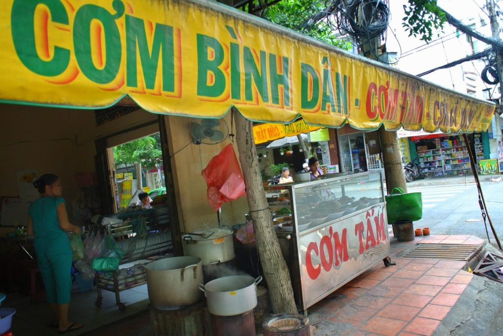 Look for a sign saying Com Binh Dan