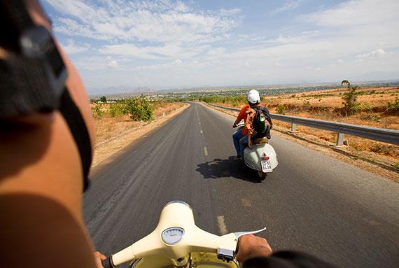 Rent a scooter to explore offbeat places in Mui Ne