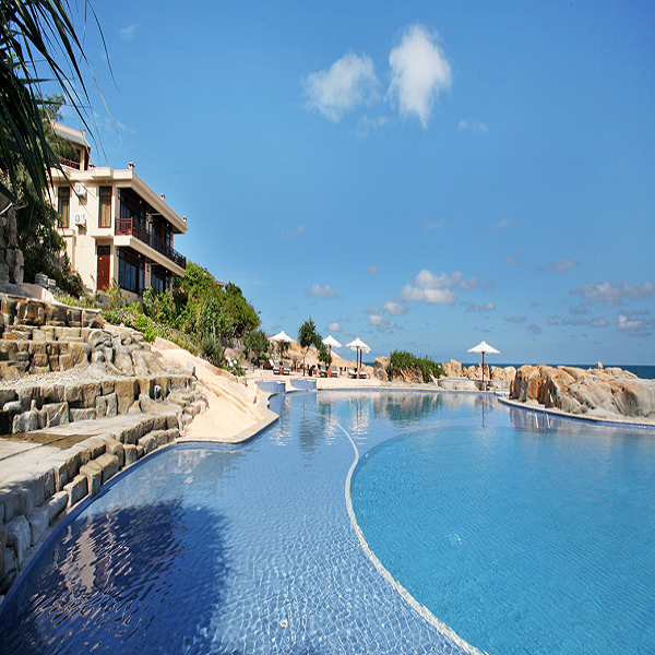 Rock Water Bay Beach Resort in Phan Thiet with pool and beach view
