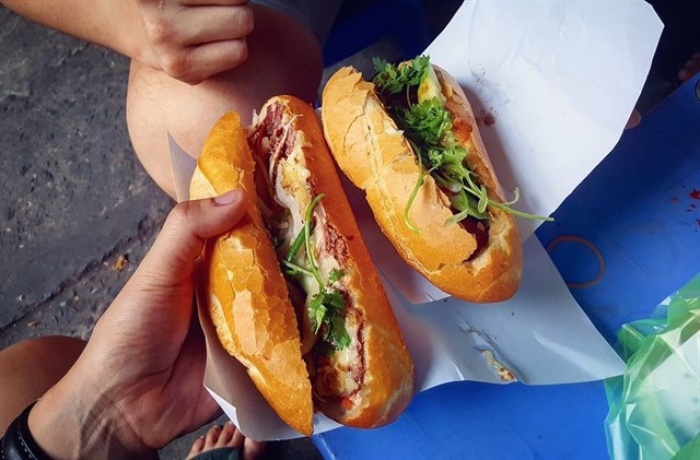 Banh mi Nguyen Trai